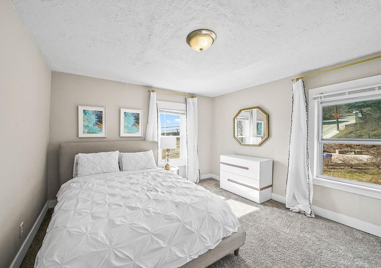 Villa Tremont! 7 Min To Downtown Cleveland Exterior foto